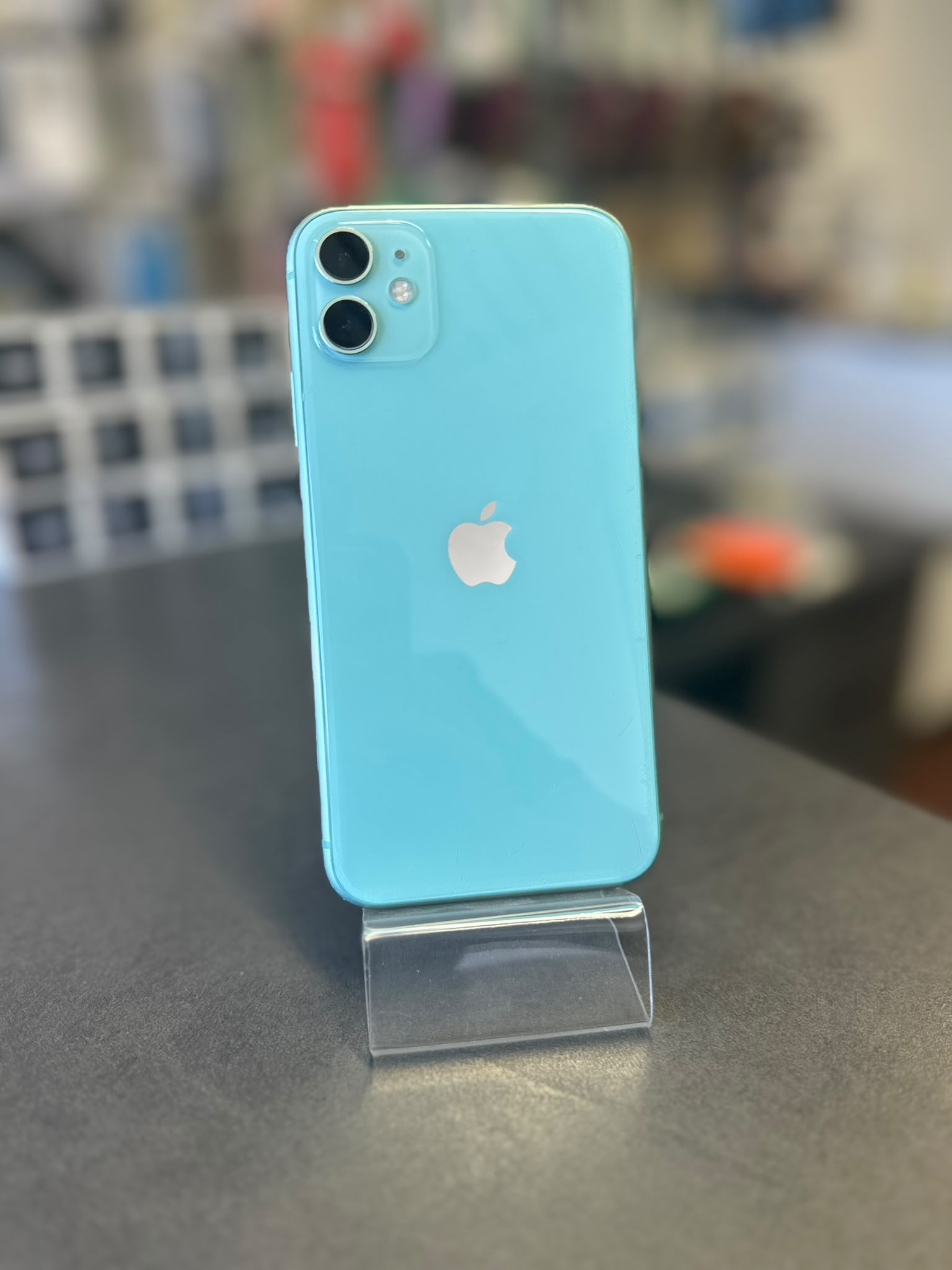 iPhone 11 64Go, Très bon état, Batterie 74%